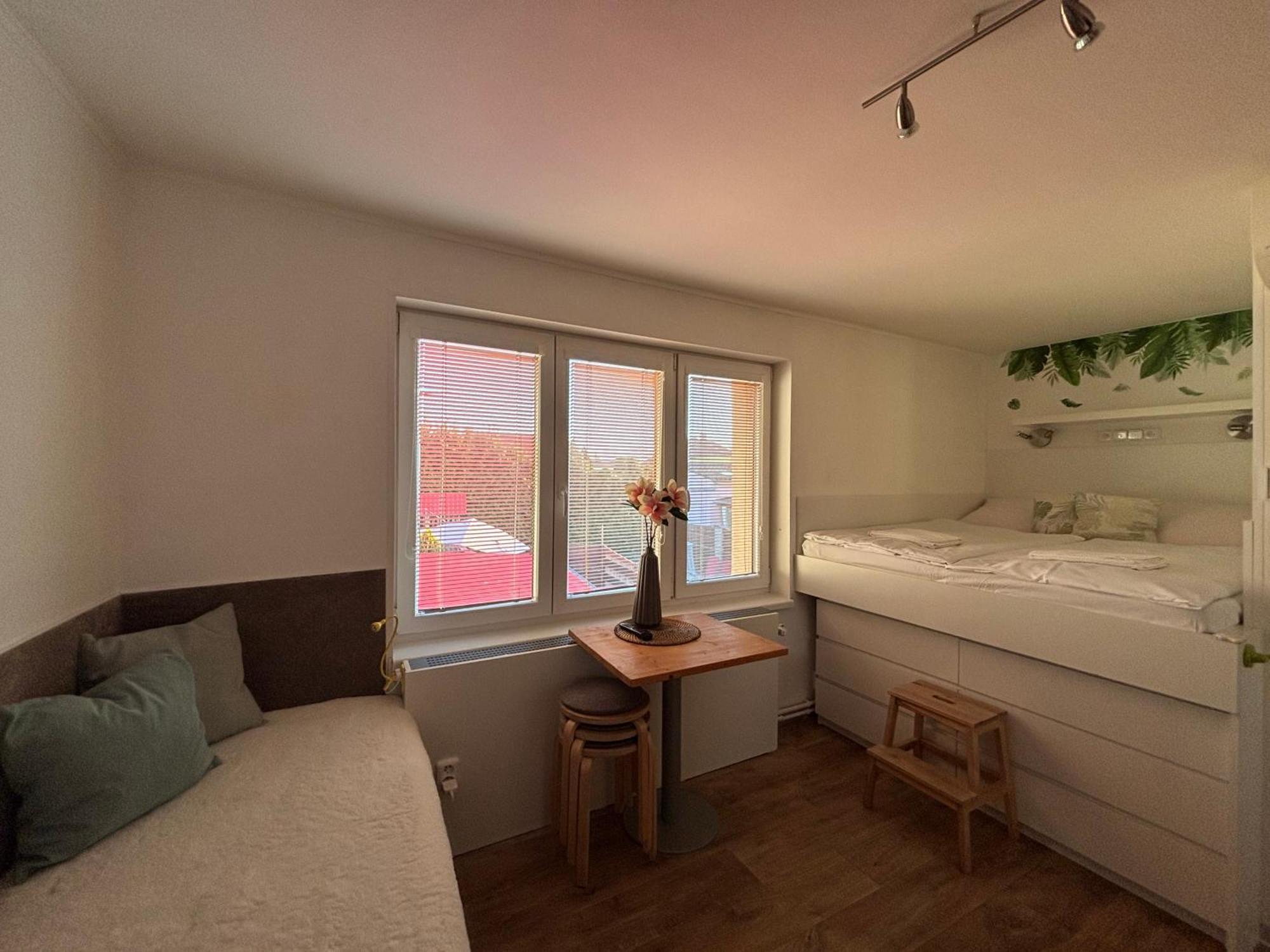 Apartmany Marco Polo Lednice Eksteriør billede