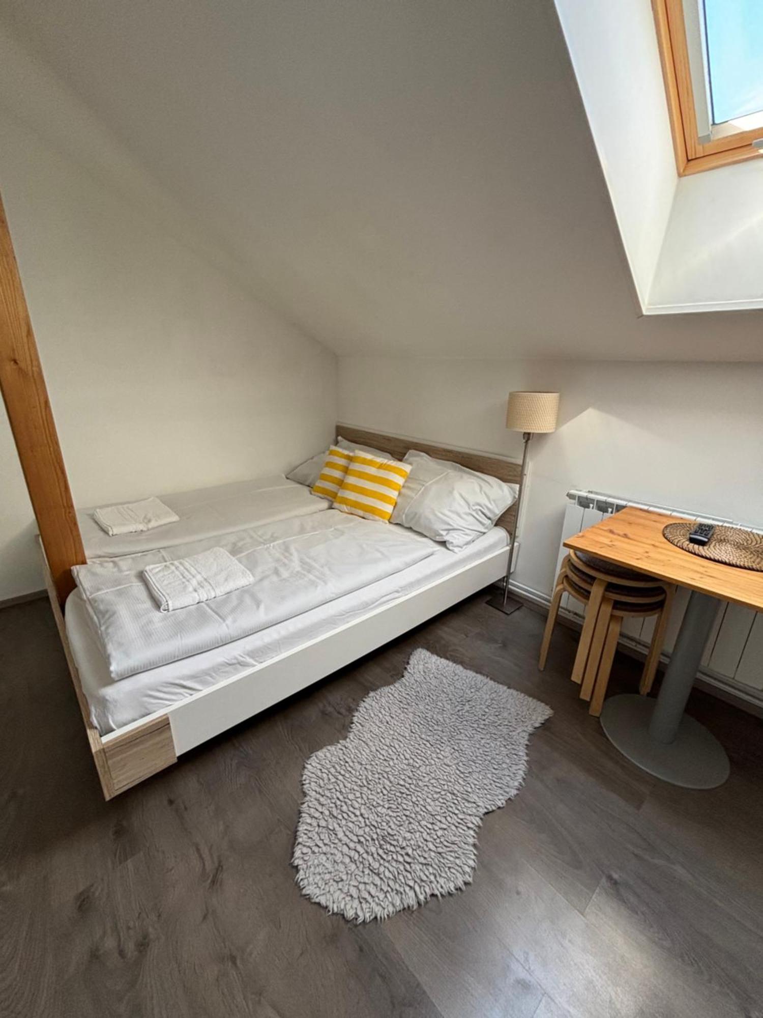 Apartmany Marco Polo Lednice Eksteriør billede